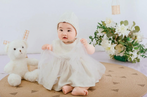 祁阳宝宝吐奶后打嗝怎么办